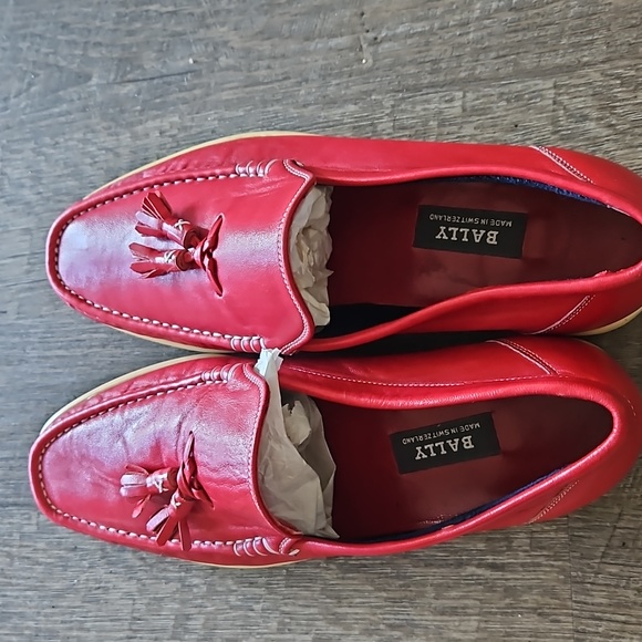 Bally. Leather casual shoescolor red size 8.5